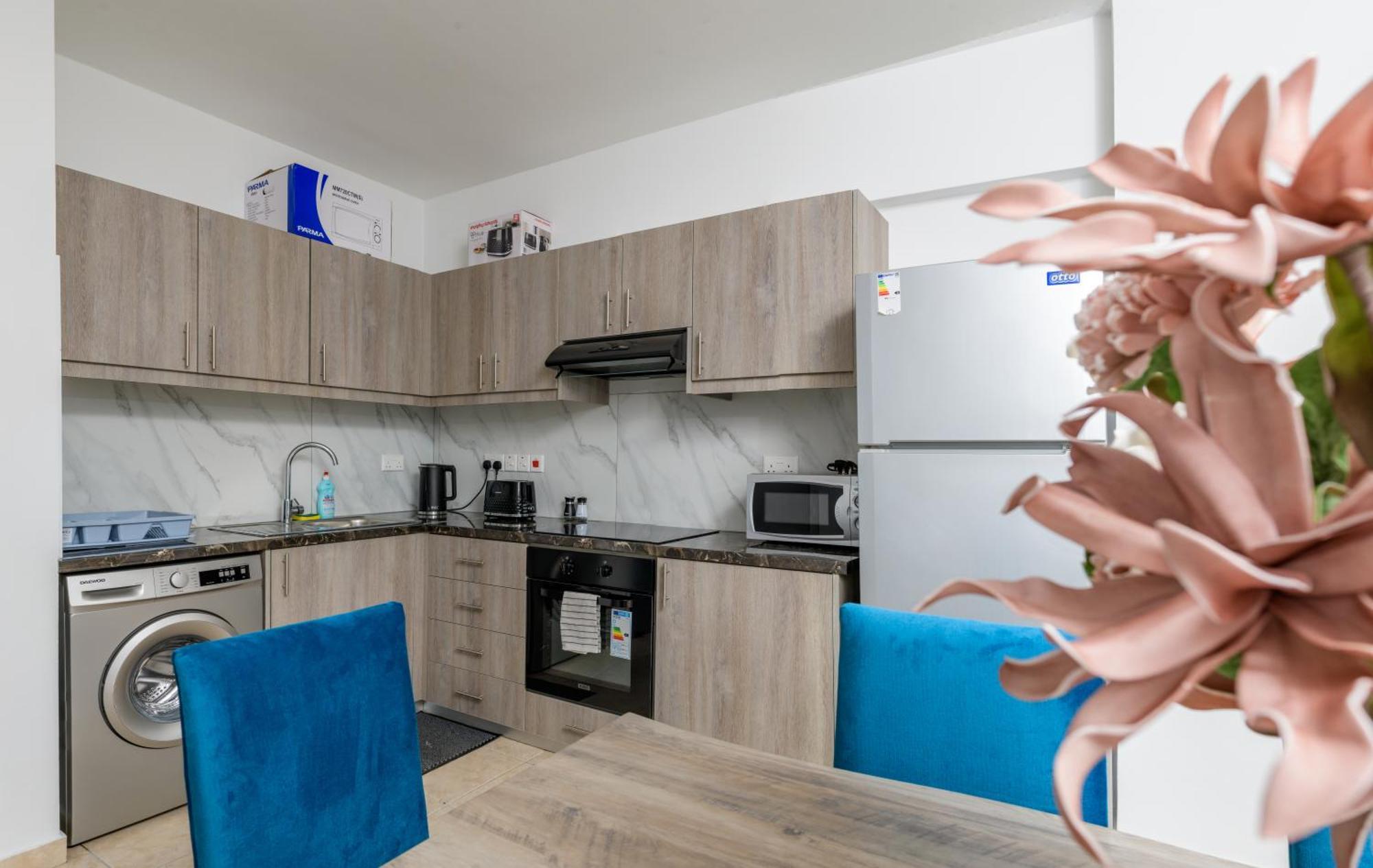 Olympia Flat 104 Apartment Larnaca Exterior photo