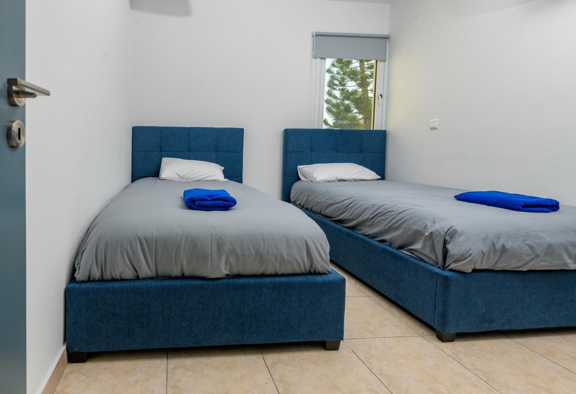 Olympia Flat 104 Apartment Larnaca Exterior photo
