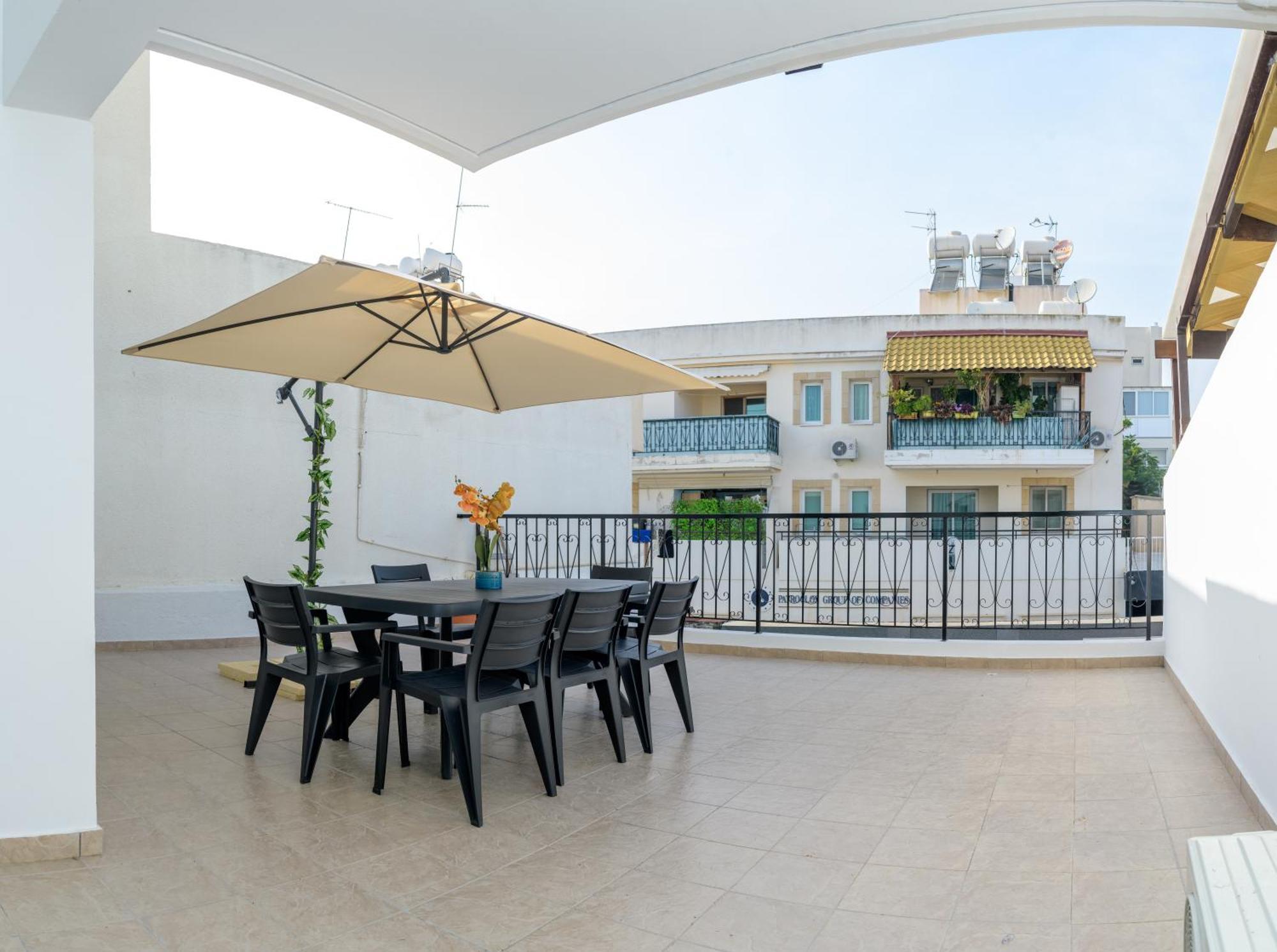 Olympia Flat 104 Apartment Larnaca Exterior photo